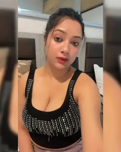 Call Girls Service Maunath Bhanjan
